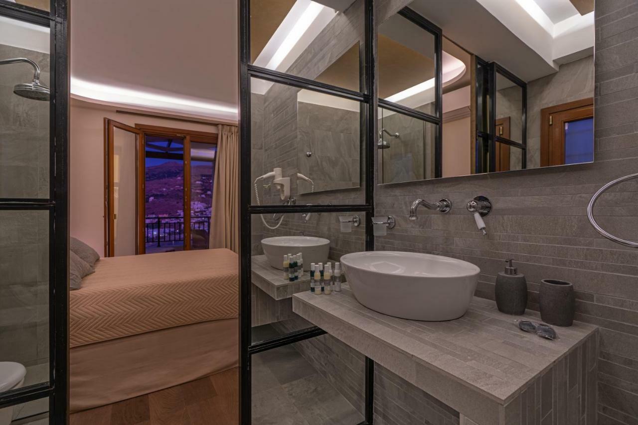 Belvedere Andros Batsi  Bagian luar foto