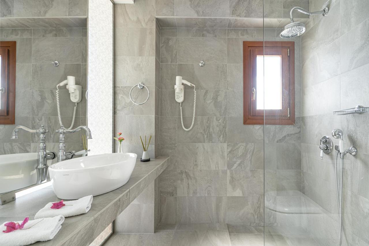 Belvedere Andros Batsi  Bagian luar foto